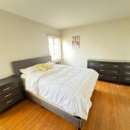 Cozy Home In Prime Location Monterey Park Exterior photo